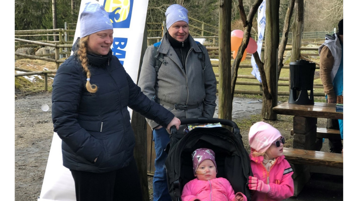 Familjen Andersson-Johansson p&aring; t&aring;rtkalaset