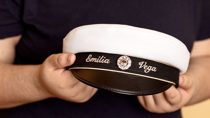 200504  OTW/ Barn & CancerEmilia Vega