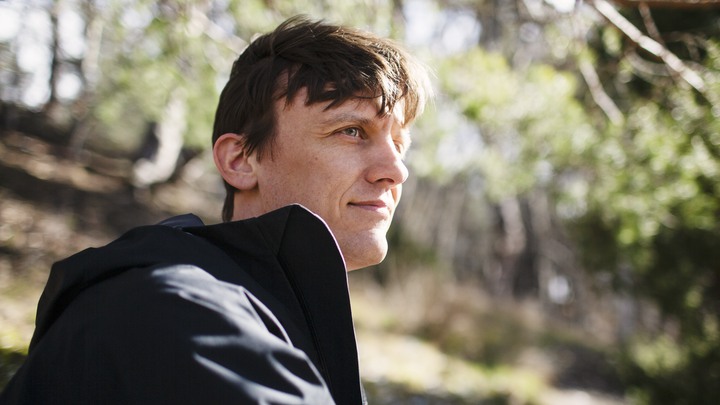 Fredrik Swartling, Uppsala, lektor vid institutionen f&ouml;r Immunologi, genetik och patologi vid Uppsala universitet, som forskat mycket om biologin kring hj&auml;rntum&ouml;rer hos barn.